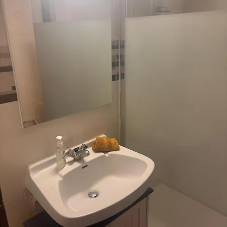 La Petite Recreation, Place De Parking Inclus Dieppe